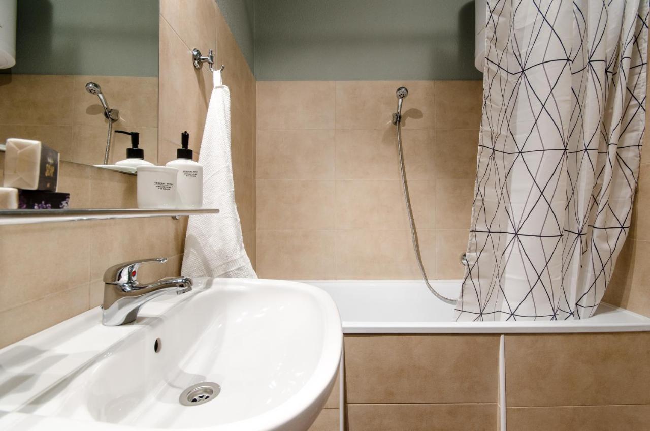 Studio Next To Opera House A26 Будапеща Екстериор снимка